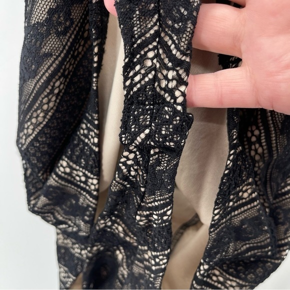 Wet Seal Black Lace Halter Neck Y2K Bodysuit Size Small - Picture 8 of 9